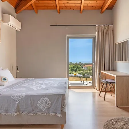 Alberi - Izla Homes Villa Skala (Kefalonia)