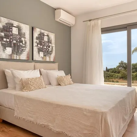 Willa Alberi - Izla Homes