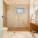 Alberi - Izla Homes Villa Skala (Kefalonia)