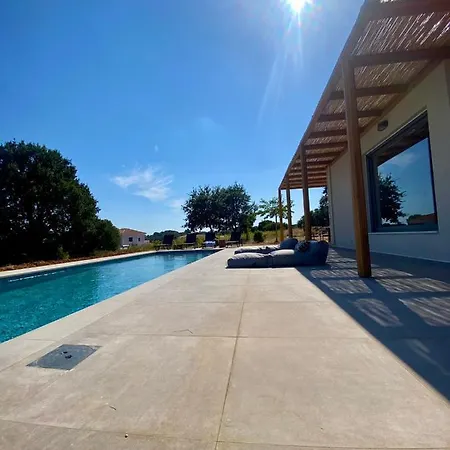 Villa Alberi - Izla Homes *